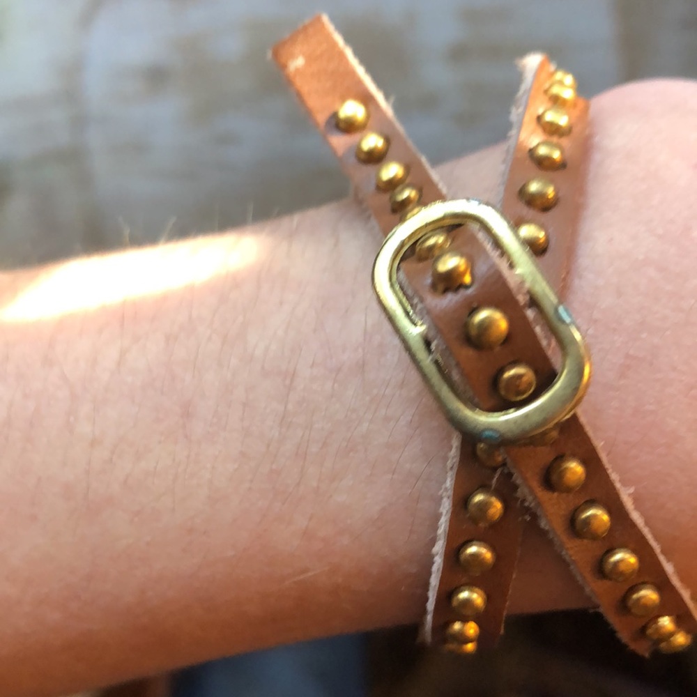 3 for $10 🌺 Genuine Leather Gold Tone Studded Wrap Bracelet